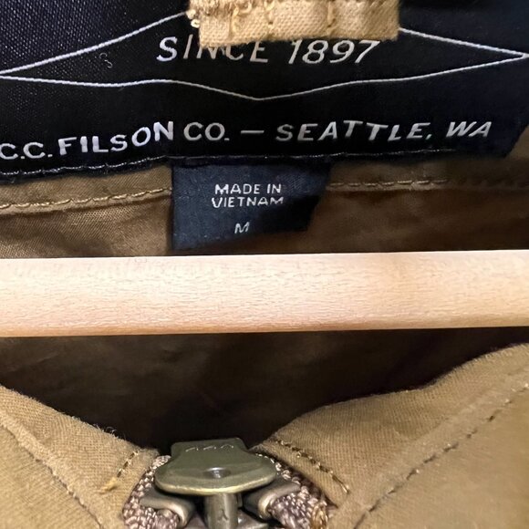 NWT Filson Aberdeen Work Jacket, Waxed Jacket, Tan, Medium - Picture 2 of 9